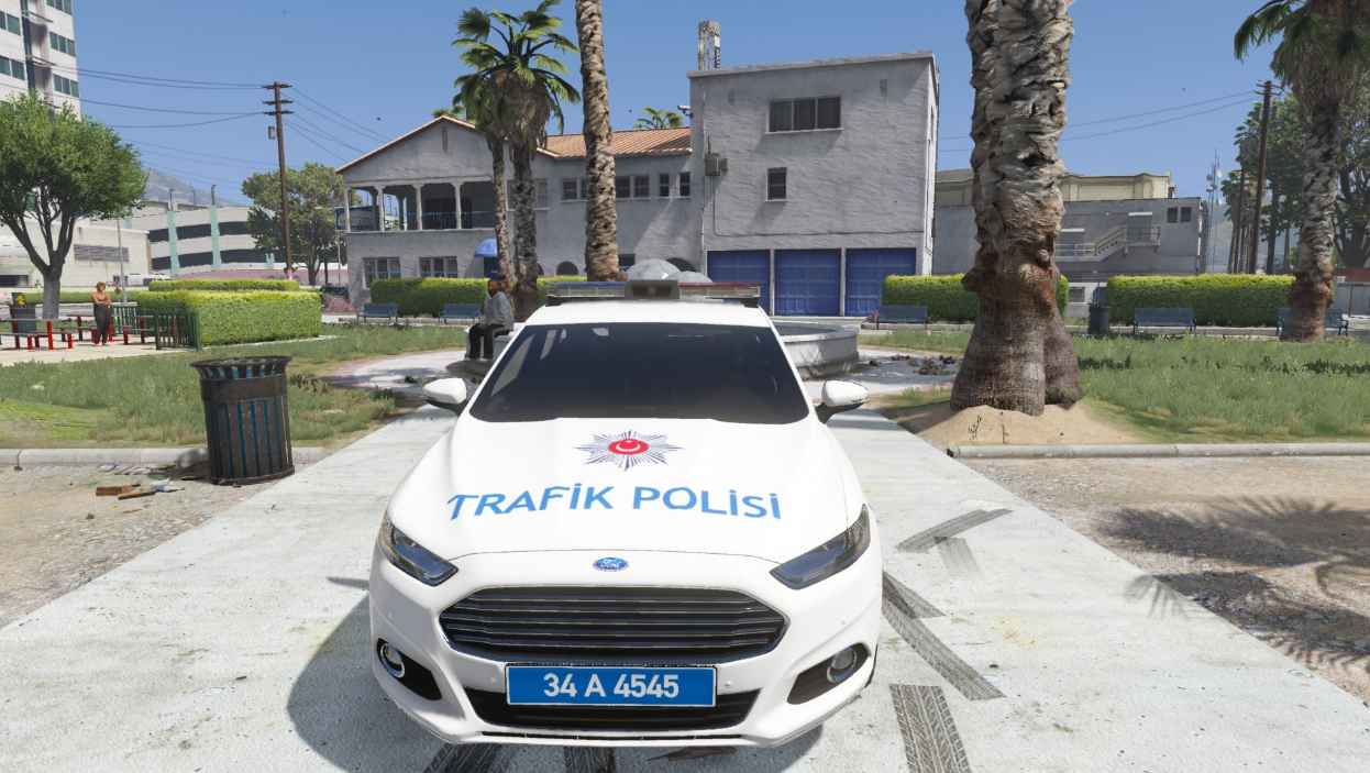 Автомобиль дорожной полиции в Турции - Trafik Polisi